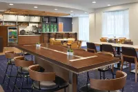 Courtyard Toronto Mississauga/Meadowvale - 3 ดาว