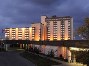 Best Western Premier Calgary Plaza Hotel  Conference Centre