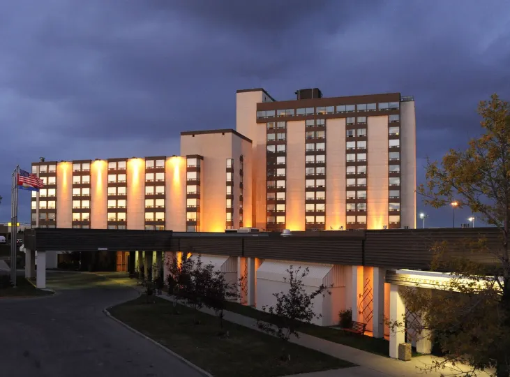 Best Western Premier Calgary Plaza Hotel  Conference Centre