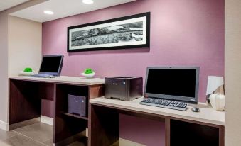 La Quinta Inn & Suites 편의시설