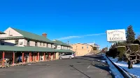 Rugged Country Lodge