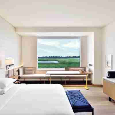 ANDAZ DELHI, BY HYATT Rooms
