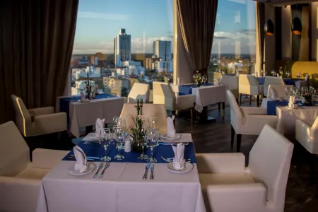 Hampton by Hilton Santa Cruz/Equipetrol