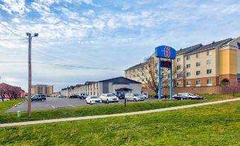 Motel 6 Cedar Rapids, IA - Airport