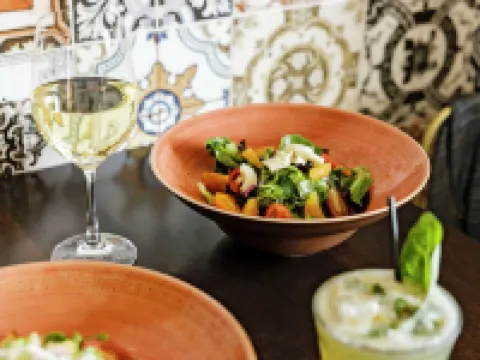 โรงแรมเดอะแคสซารา คาร์ลสบาด เทเพสทรีคอลเลกชั่น บาย ฮิลตัน โรงแรมในคาร์ลสบัด