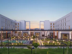 DoubleTree by Hilton Canakkale