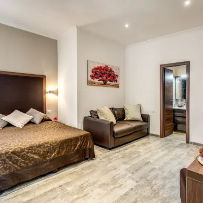 Rome Garden Hotel Отели рядом с достопримечательностью «Вилла Торлония»