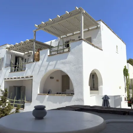 Anthos Apartments