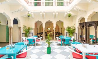 Bloom Boutique l Chelon Haveli