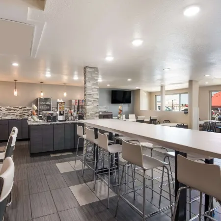 SureStay Plus Hotel by Best Western Coralville Iowa City