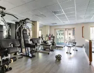 Hotel Royal Continental - Phòng tập thể hình