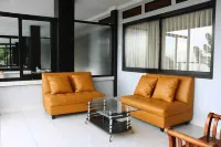 特約克羅酒店 酒店