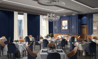 The Bentley Luxury Hotel & Suites