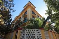 麗都迪奧斯蒂亞1933旅館 Ferrovia Roma-Ostia-Lido附近的飯店