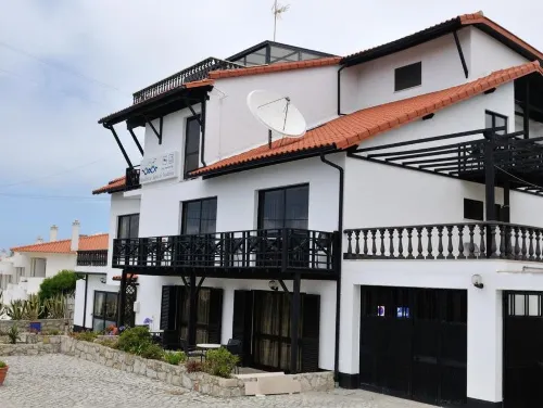 Residencia Agua de Madeiros Hotels in Pataias