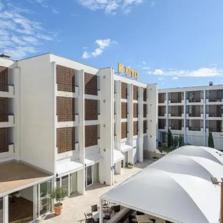Hotel Kolovare