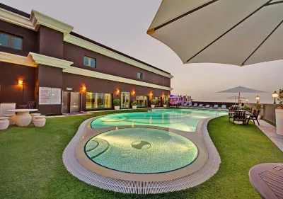 Royal Ascot Hotel Hotels near Ibrahim Khaleel Masjid