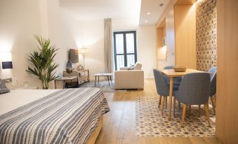 NQn Aparts & Suites Sevilla