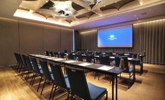 DoubleTree by Hilton Taipei Zhongshan