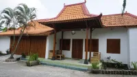Limasan Wongso by We Stay Hotels in Mlati