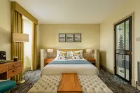 Riva Boutique Hotel Hotels in Rhu