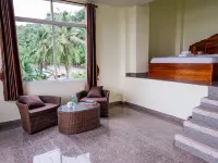 The Lake House Ko Yo Hotel dekat Haad Pla Kai