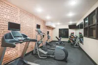 La Quinta Inn & Suites by Wyndham Norwich-Plainfield-Casino - Gym