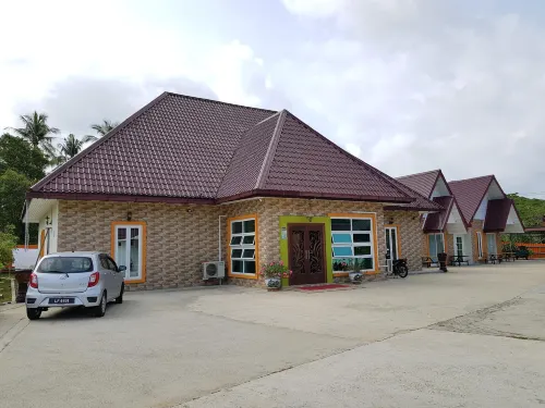 Pilly Holiday Home