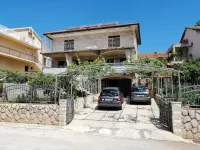 Apartments Emmas Studio Hotels in Općina Stari Grad