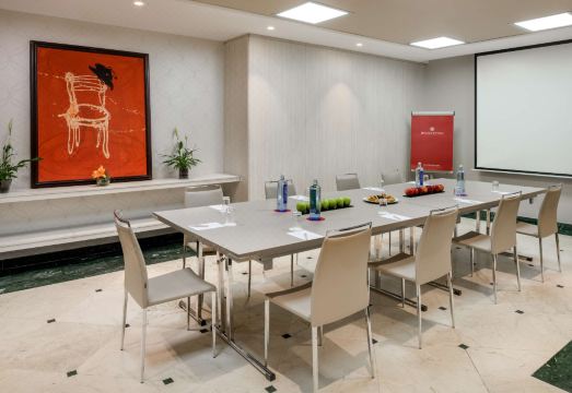 호텔 로비 전경