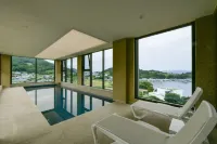 Blue Mango Pool Villa & Resort
