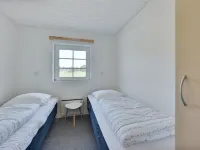 "Jorkin" - 1.8km from the Sea Hotels in Ulfborg