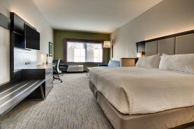 Holiday Inn Express & Suites CHARLESTON NE MT PLEASANT US17 by IHG