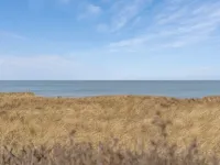 "Jace" - 75m from the Sea - 3-Star