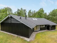 "Selver" - 250m from the Sea
