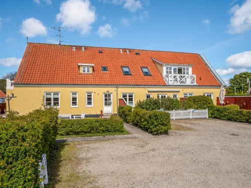 "Annbritt" - 500m from the Sea - 4-Star