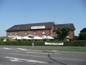 Hotel & Restaurant Haus Niederrhein - Moers