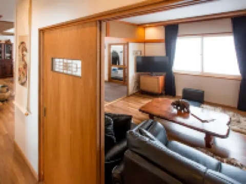 Rusutsu Holiday Chalet Hotels in Rusutsu