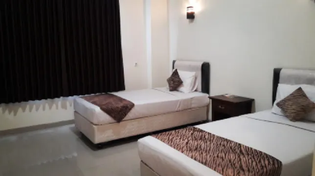 Eduhotel Citra Magelang Отели в г. 