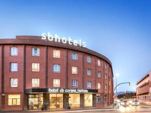 都多薩SB科羅納公寓式酒店