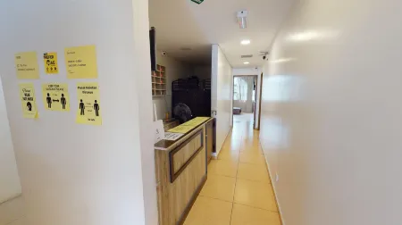 The Pines Hotel Отели рядом с достопримечательностью «Ee Feng Gu Bee Farm»