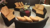 RedDoorz at Brizky Hotel Palu فنادق في Mantikulore