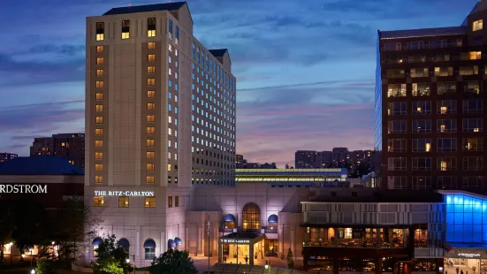 The Ritz Carlton, Pentagon City