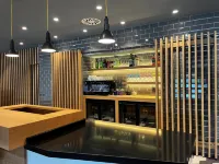 Holiday Inn Express 畢爾巴鄂 - 酒吧