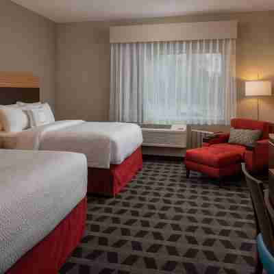 TownePlace Suites Clarksville Rooms