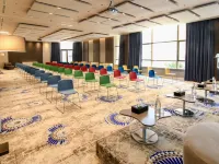 Novotel Tunis Lac Hôtels à : El Kram