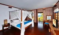 Aureum Palace Resort Ngwe Saung Hotels in Ngwesaung