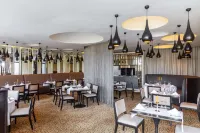 Radisson Blu Okoume Palace Hotel - فطور