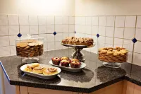 Sure Hotel by Best Western Center - breakfast