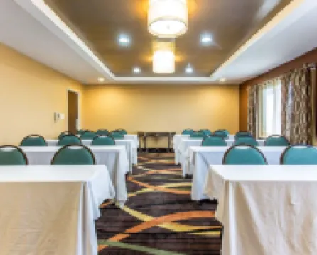 クオリティ イン リンカーントン リンカーントンのホテル